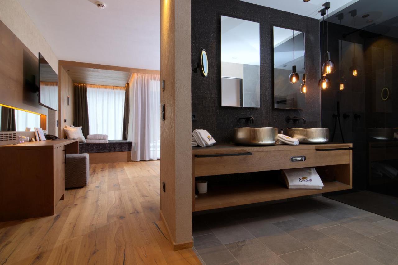Bonfanti Design Hotel Chienes Esterno foto