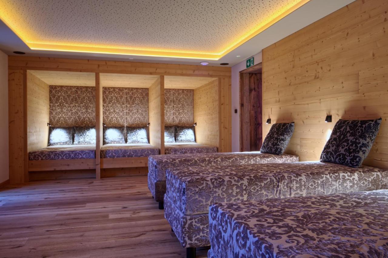 Bonfanti Design Hotel Chienes Esterno foto